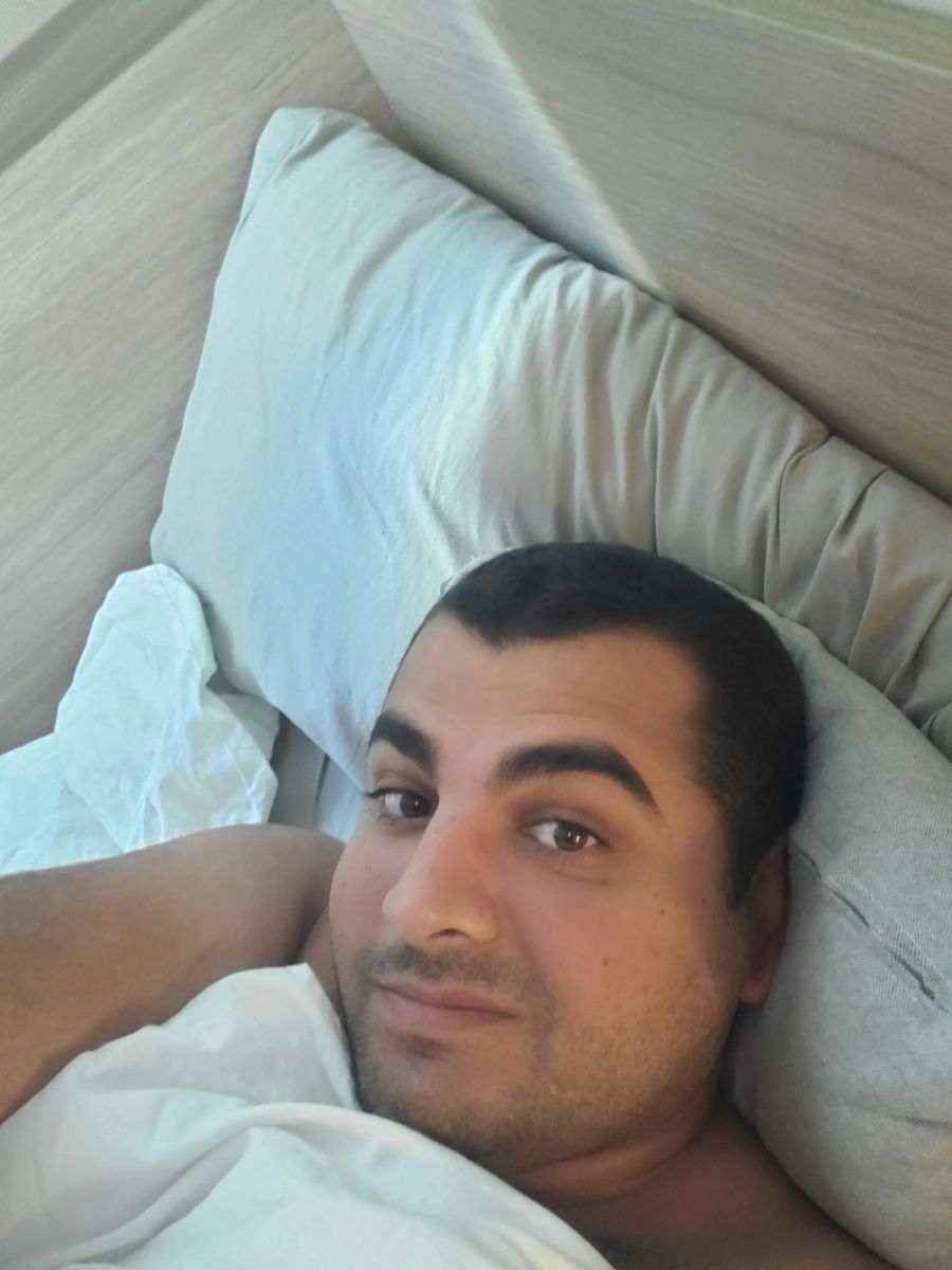 Image pour Korjattu sydän etsii olkapää ilman kysymyksiä elääkseen ilman naamiota rauhassa ja totuudessa