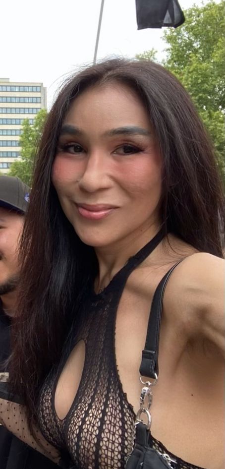 Image pour Trans, sopiiko tämä sinulle? mielen, joka epäilee hyvin kaivautua naamioiden alle pohdintojen tahdissa