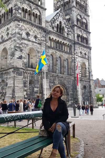 Image pour Koskettava trans etsii aitoa hellyyttä jakamaan olennaisen kokeillaanko tunteita?