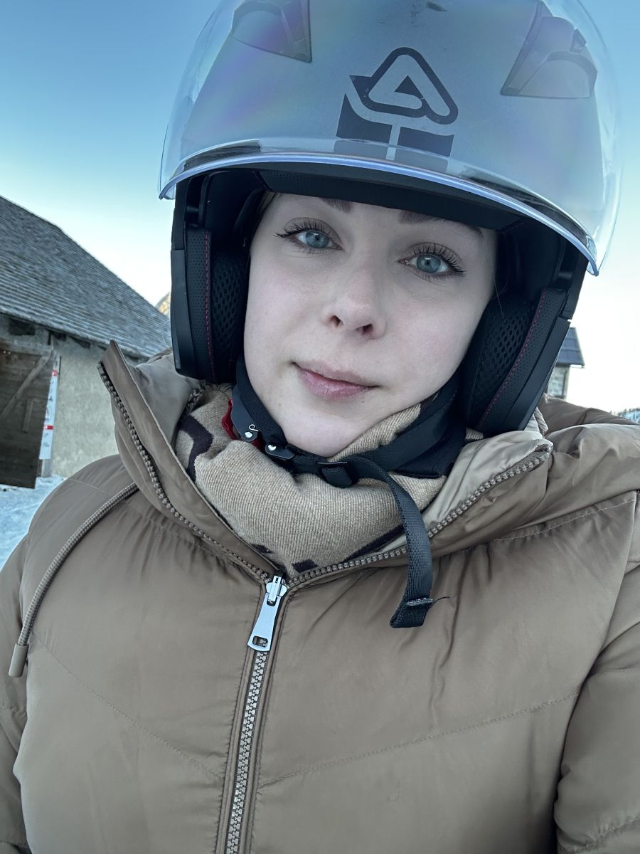 Image pour Aitoutta etsivä toista erityistä lintua jonka kanssa asiat sujuvat ripaus todellisuutta