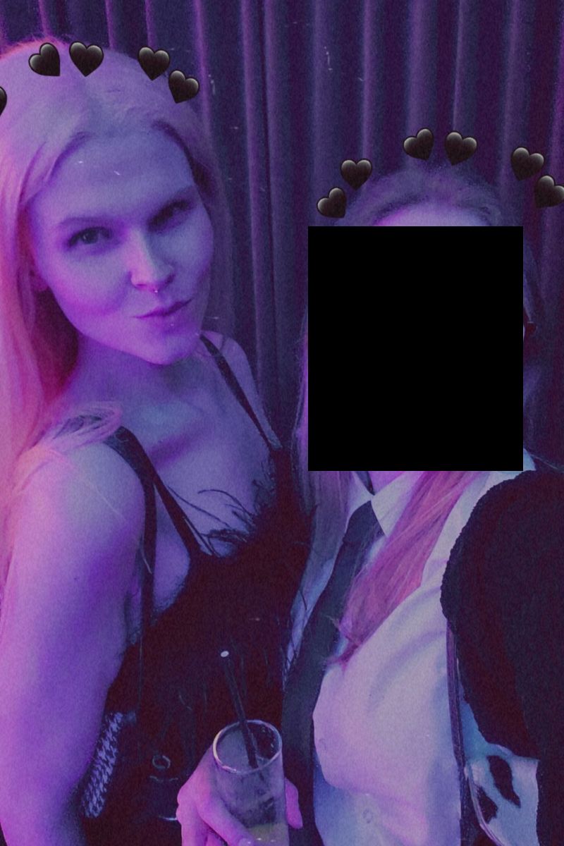 Image pour Selkeä ja transsukupuolinen sydän etsii vilpitöntä olkapäätä valmis aitoon suhteeseen yksinkertaisilla sanoilla