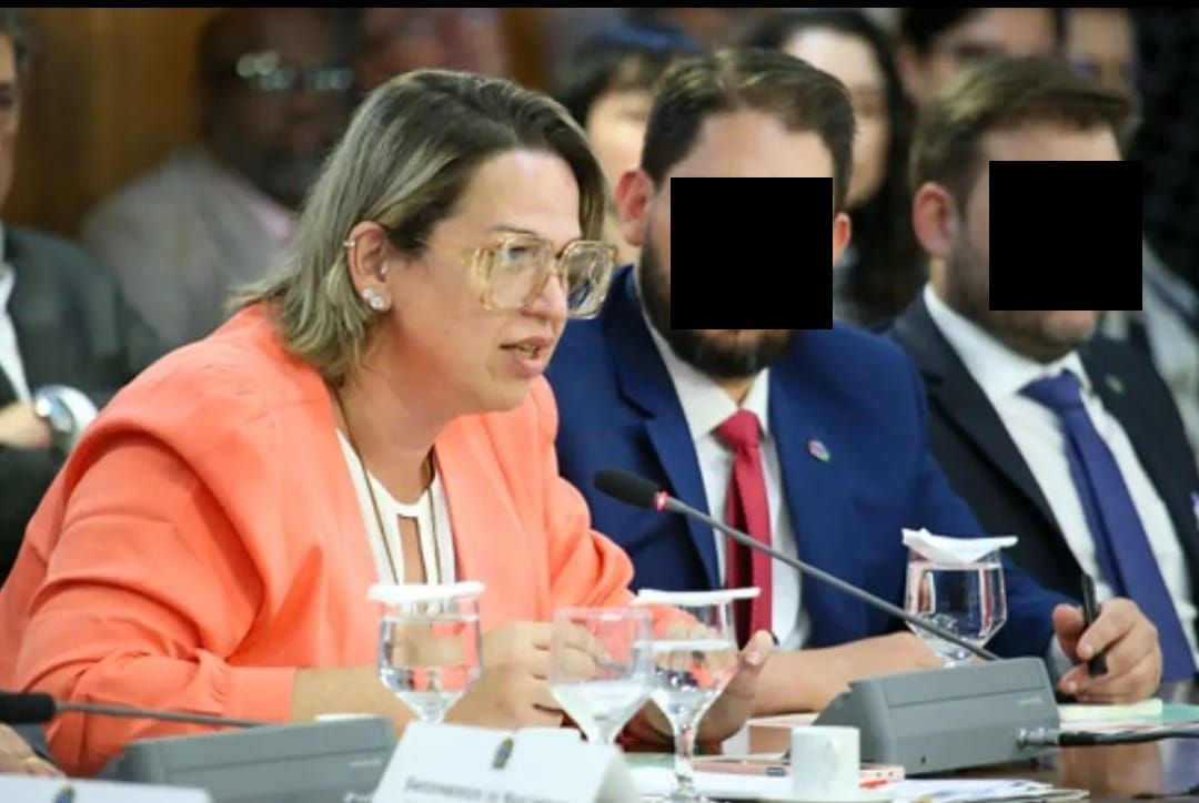 Image pour Hyväksytty ja rauhallinen trans etsii rauhallista läsnäoloa valmis aitoon suhteeseen sydän kädessä